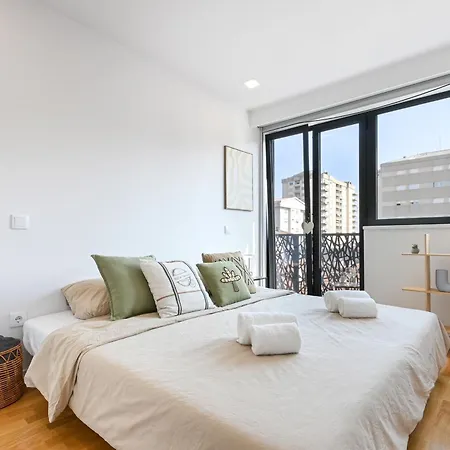 On - Constituição Deluxe Apartamento Porto